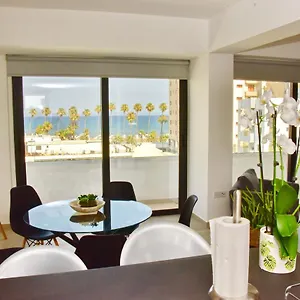 georgia-court-city-seaview.hotelsatayianapa.com/